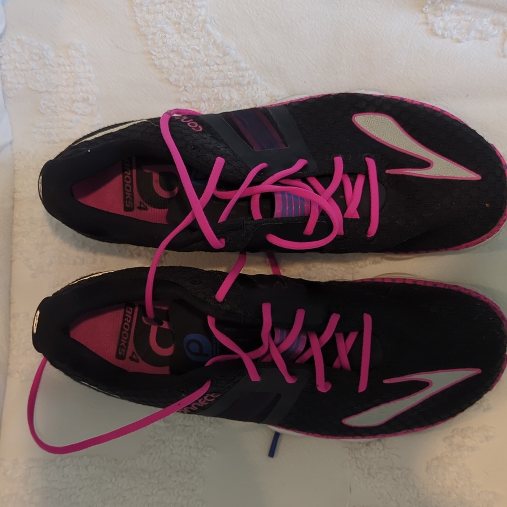 Brooks Pureconnect 4 Running Shoes Women's Sz 9